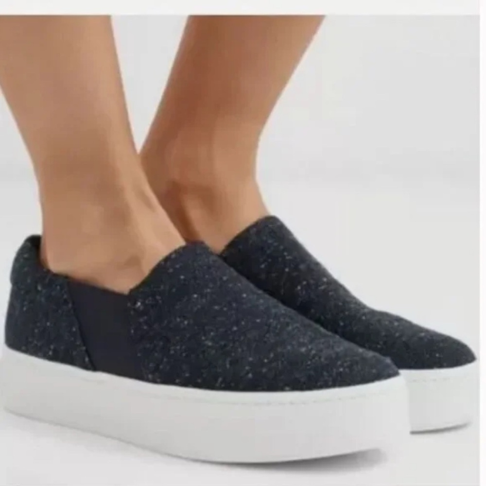 VINCE - Warren Navy Slip-on Tweed Platform Sneaker (Excellent Used Condition)